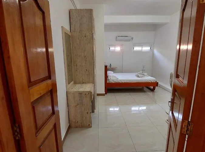 Self Catering With Pool Villa *