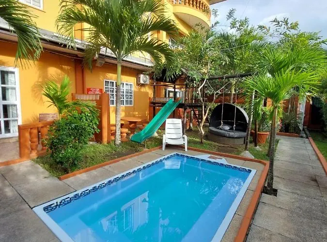 Self Catering With Pool *