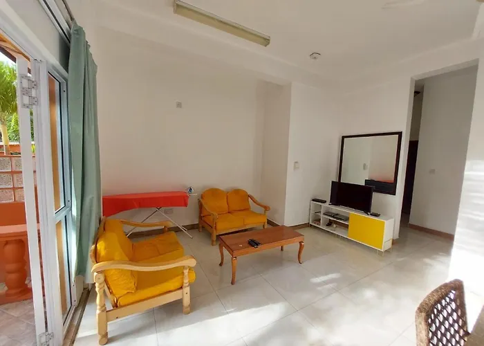 Self Catering With Pool Villa *