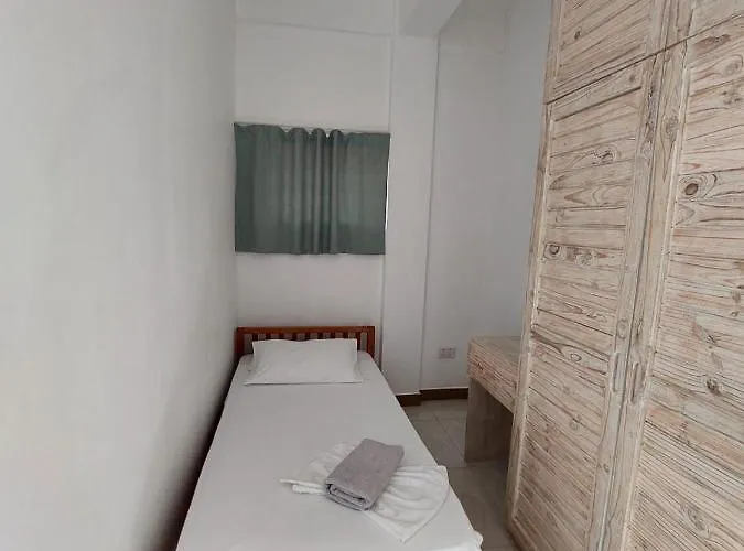 Self Catering With Pool *